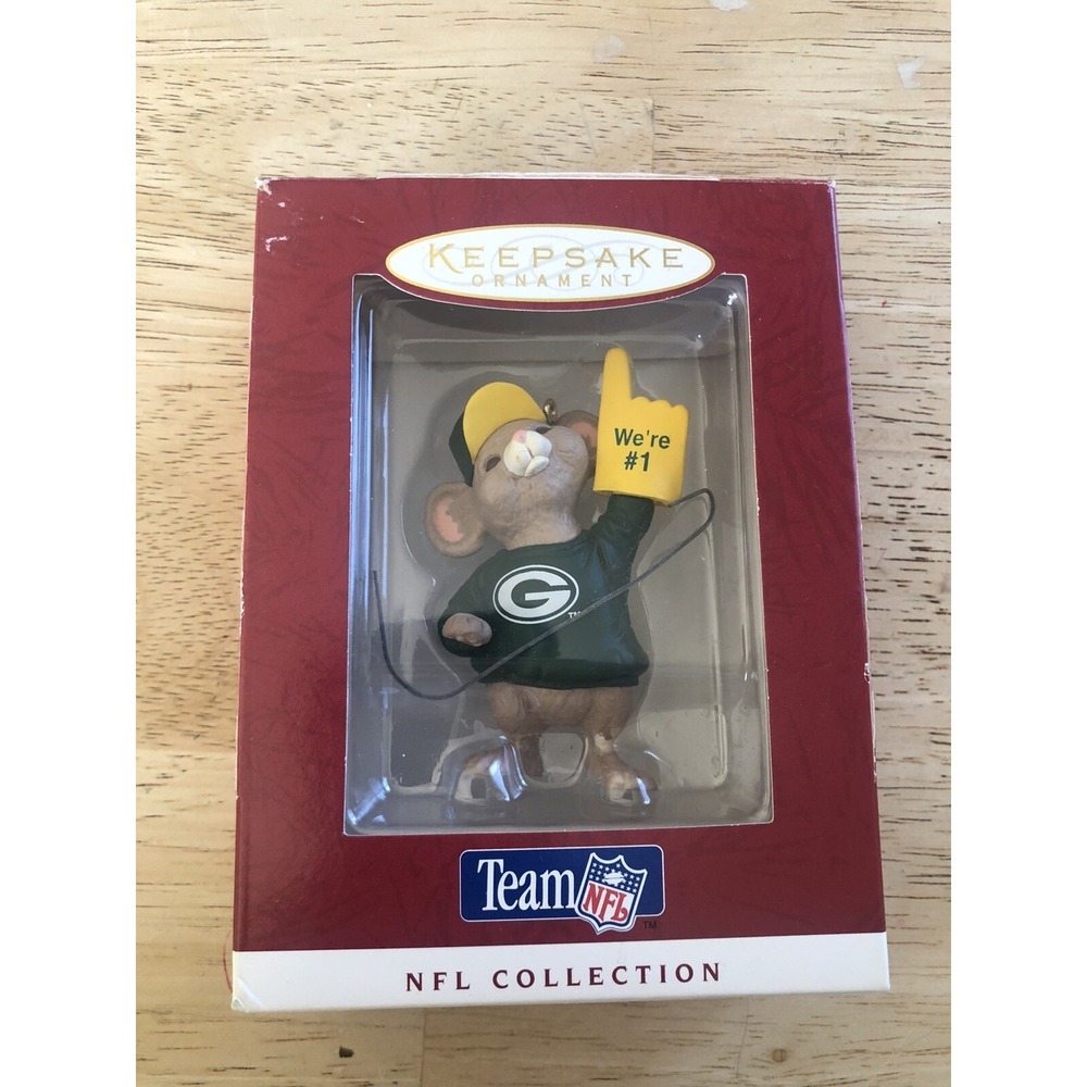 Hallmark Keepsake Green Bay Packers Ornament Team NFL Collection We're # 1 Mouse
